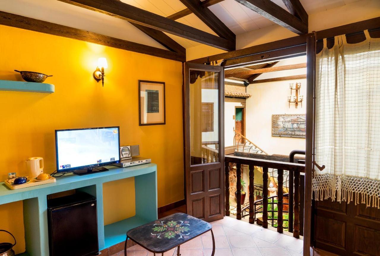 Hotel Spa La Casa Del Rector אלמגרו מראה חיצוני תמונה